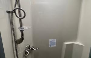 2017 Fleetwood Storm 36F - Will work w/your budget