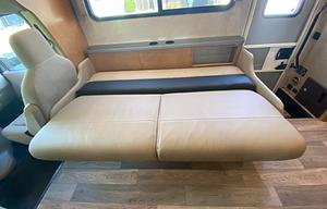 2019 Winnebago Minnie Winnie 31G *Pet Friendly!*