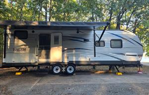 2018 Forest River RV Salem 27DBK RV rental photo 2