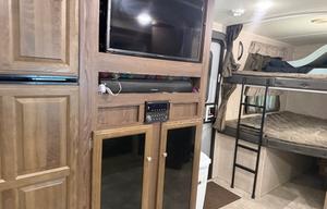 2018 Rockwood Ultra Lite 2706WS RV rental photo 16