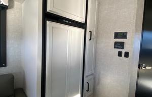 2022 Jayco Redhawk Sleeps 9 With Bunk Beds & Solar