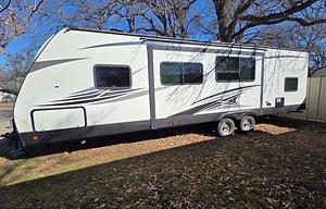 Jake and baylee's Rv pet and kid friendly!!