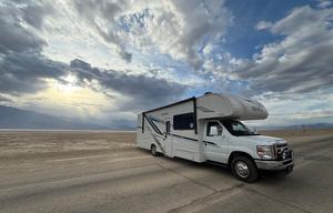 2025 American Coach Thor Motor Coach geniva RV rental photo 2