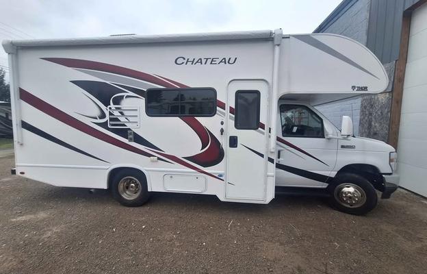 2021 Thor Chateau 22B-UNLIMITED MILES!!!