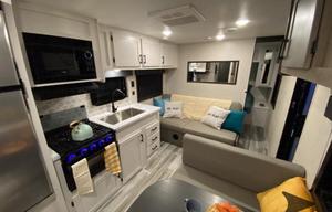 2024 Wayfinder RV Go Play 26BH