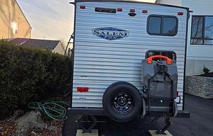 AR's Salaam fsx 179DBK (off-grid capable)