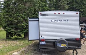2021 Keystone travel trailer pet friendly