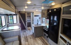 "Bougie Bunkhouse"