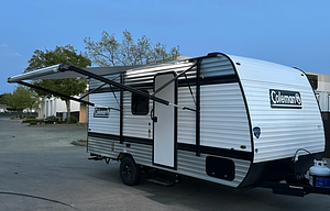 2025 Coleman 17B Cozy Nomad