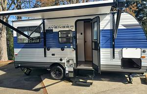 "Maverick" 2022 Forest River RV Avenger LT 16RD