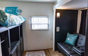 2016 Catalina Couchmen Rv aka Hooked on Fun