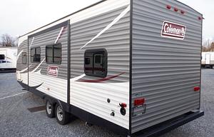 2016 Coleman with Bunk Beds