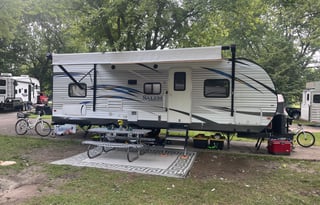Kozy Kid Bunkhouse - 29ft / Sleeps 9