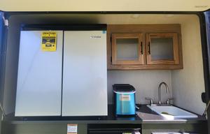 2023 Forest River RV Cherokee 294GEBG RV rental photo 4