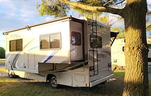 2018 Thor Motor Coach Freedom Elite 24FE