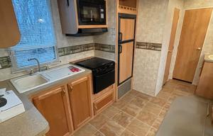 Fully Furnished 32' Cherokee , Pet Friendly