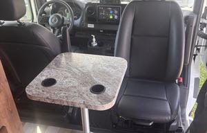 2020 Jayco Melbourne 24L RV rental photo 12