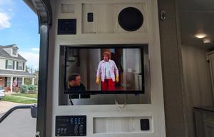 Off-Grid Geo Pro Bunkhouse Lithium lightweight