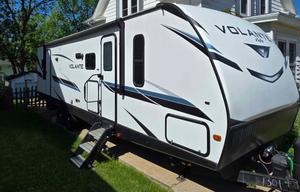 2022 Crossroads Volante Travel trailer