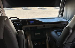 2021 Fleetwood RV Flair 29M RV rental photo 13