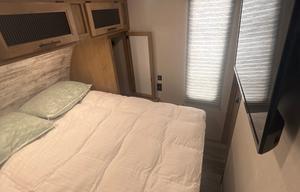 Brand New 2023 Modern Style Alpha Wolf Bunk House!