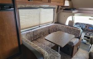2015 Thor Motor Coach Chateau 22E