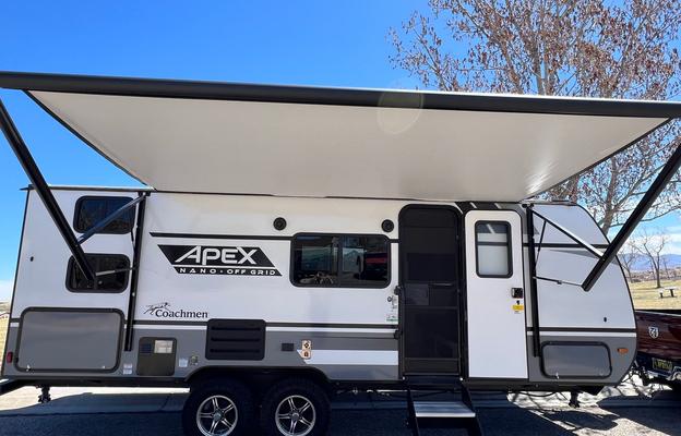 2022 Coachmen- Lightweight, Quick Set Up & Stocked