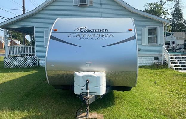 2014 Coleman Forest river Catalina RV rental photo 1
