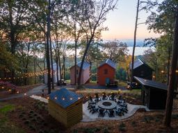 ReTreet Resort