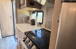 2020 Coachmen RV Freedom Express Liberty Edition
