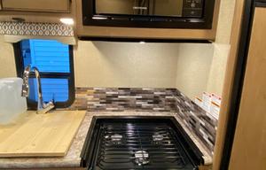 2017 Thor Motor Coach Freedom Elite 22FE
