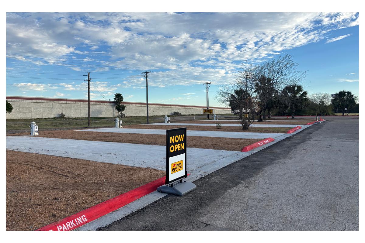 Love's RV Hookup-Kingsville TX 327