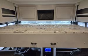 2022 Fleetwood RV Bounder 35K