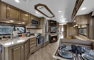 North Cascades Bounder | Luxury | Spacious | Vegas