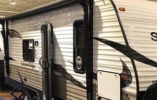 2019 Starcraft Autumn Ridge Outfitter 26BH