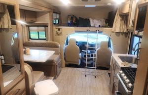 2022 Coleman Thor RV rental photo 13
