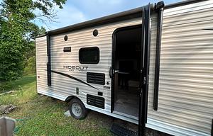 2018 Keystone RV Hideout 192LHS RV rental photo 1