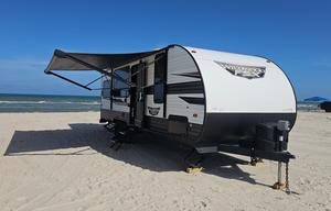 Wakeup to the sounds of the beach at your doorstep