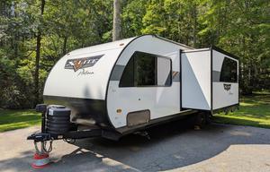 Wildwood X-Lite | Excellent Modern Bunkhouse