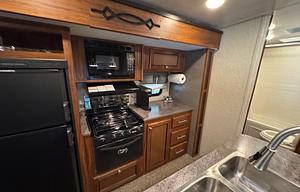 Double Slide Bunk House Generator Included