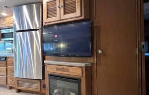 2017 Tiffin Motorhomes Allegro 36 LA