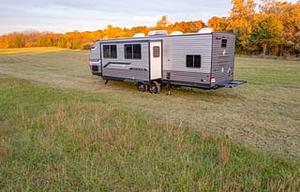 BRAND NEW! 2025 Catalina Legacy 293QBCK Bunk House