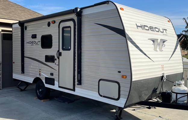 Hideout Bunkhouse-Easy Tow