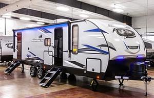 **Alpha Wolf Bunk House-Beautiful!**