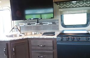 2019 Thor Motor Coach Freedom Traveler