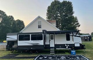 2021 Keystone RV Hideout 33BHDS