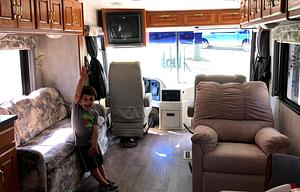 2000 Holiday Rambler Endeavor 38 PDQ