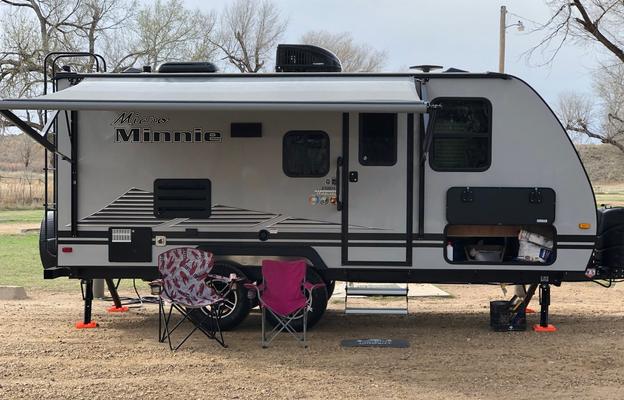 2020 Winnebago Minnie Winnie 2106ds RV rental photo 1