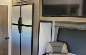 Sandstorm Family Escape, Sleeps 8
