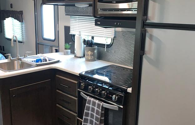 2020 Heartland Pioneer DS 320